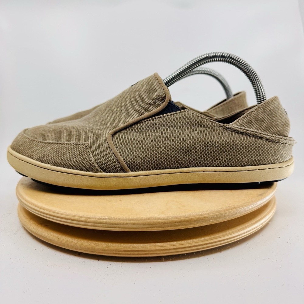 OluKai Nohea Lole Shoes Mens 9 Tan Loafers Slip On Casual Comfort